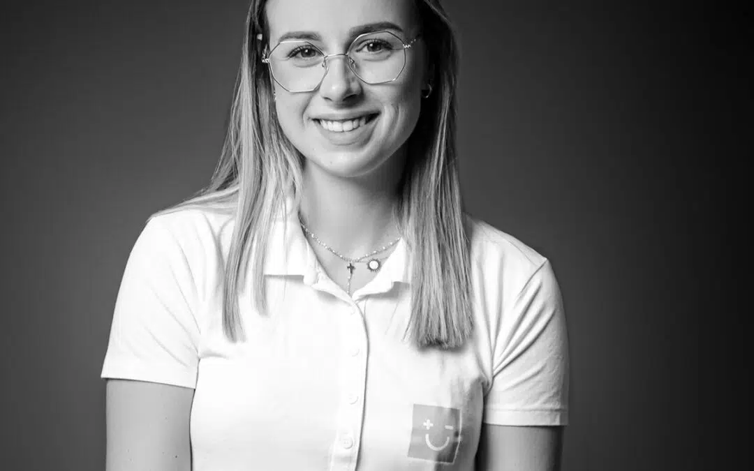 emma baltz Responsable marketing communication en formation chez amperiance